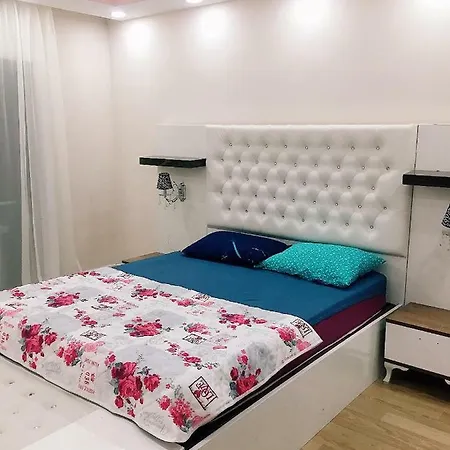 Apartment Fi Yaka 3 Bedroom 5* Centrally Located Essenyurt *